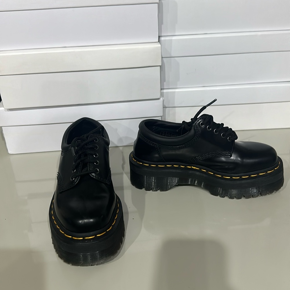 Dr. Martens 8053 Leather Platform Casual Shoes Black size 5